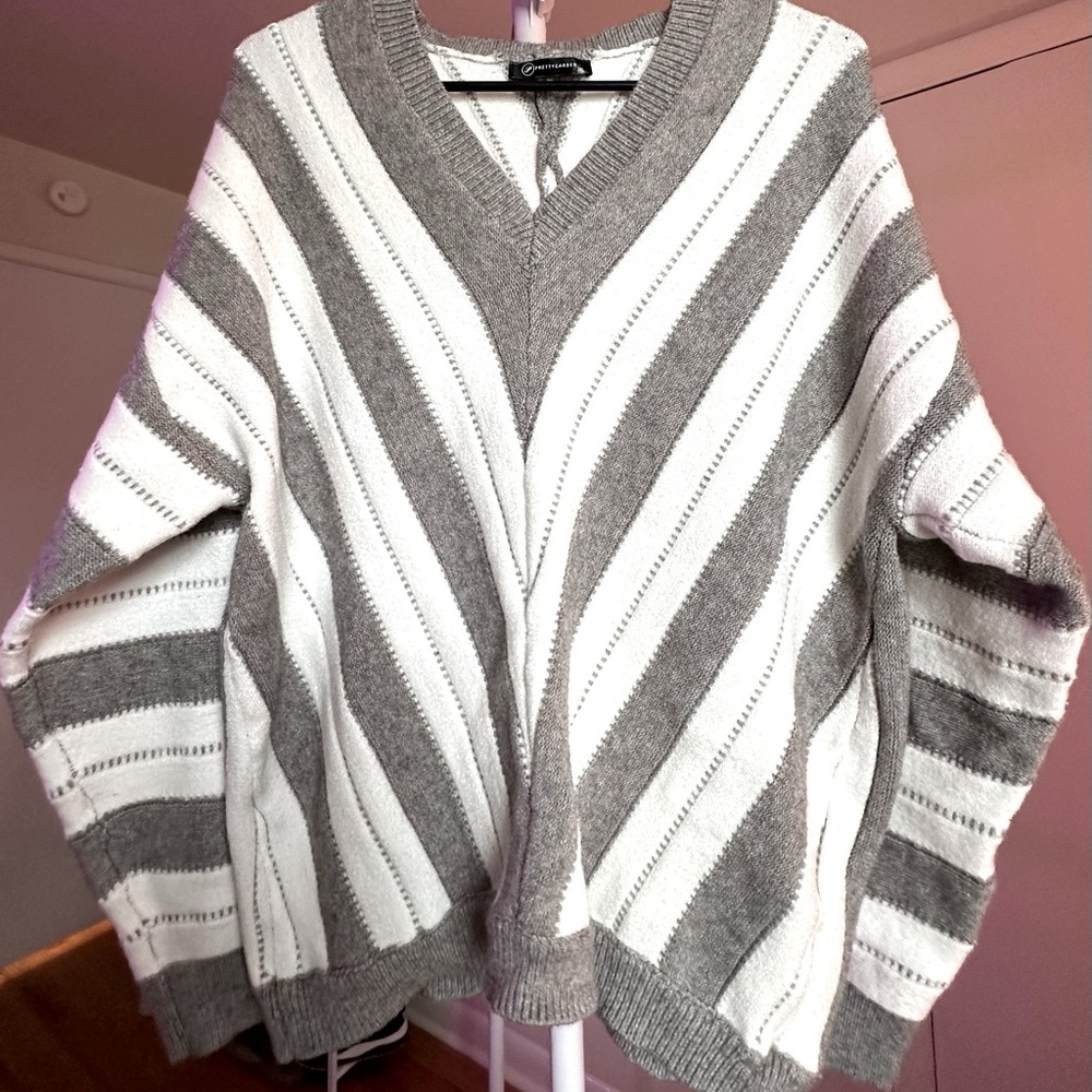 Pretty garden cozy sweater